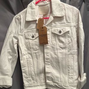Lucky Brand Cropped Jean Jacket.  M, NWT